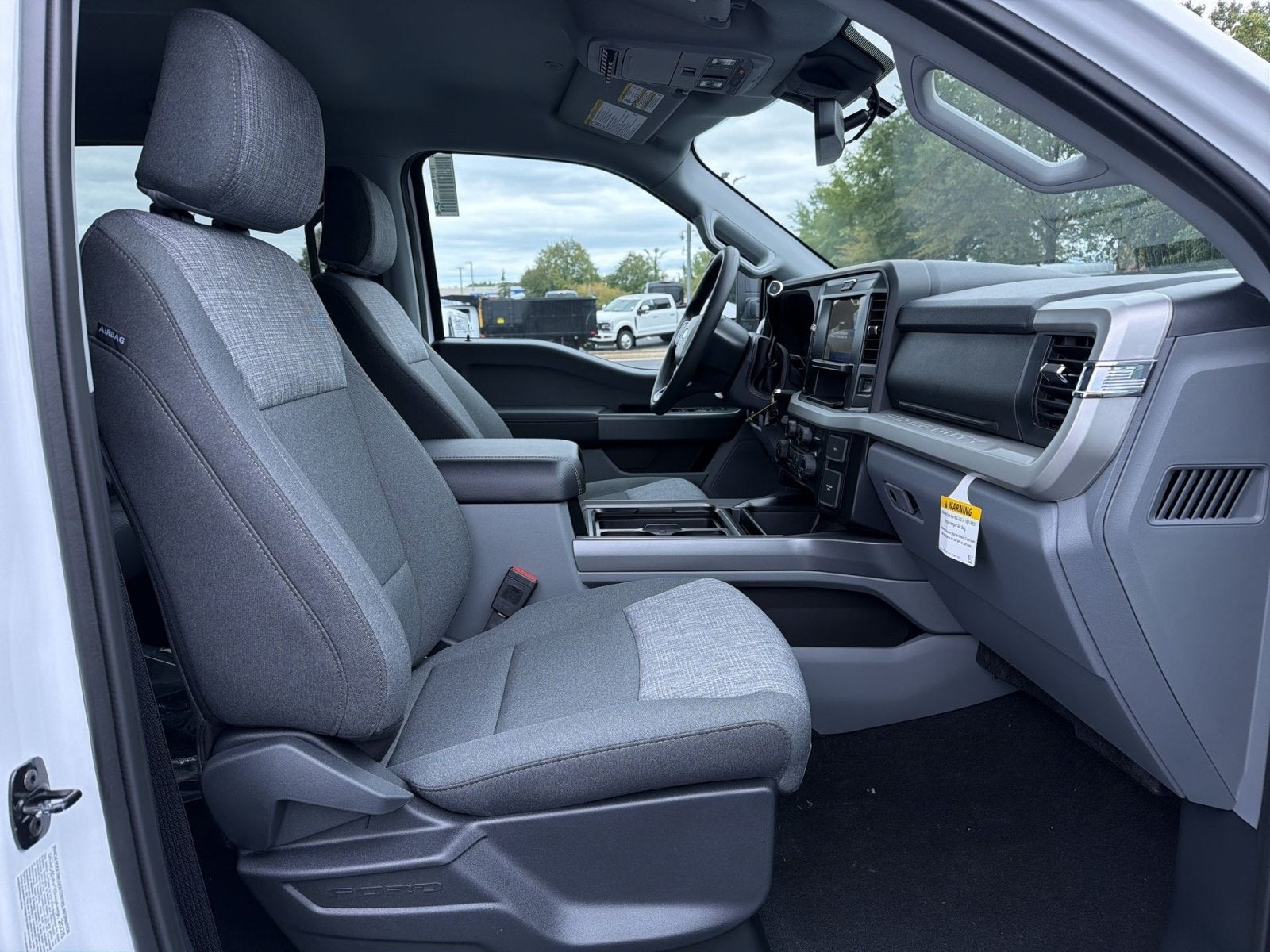 2027 Ford F-450SD XL