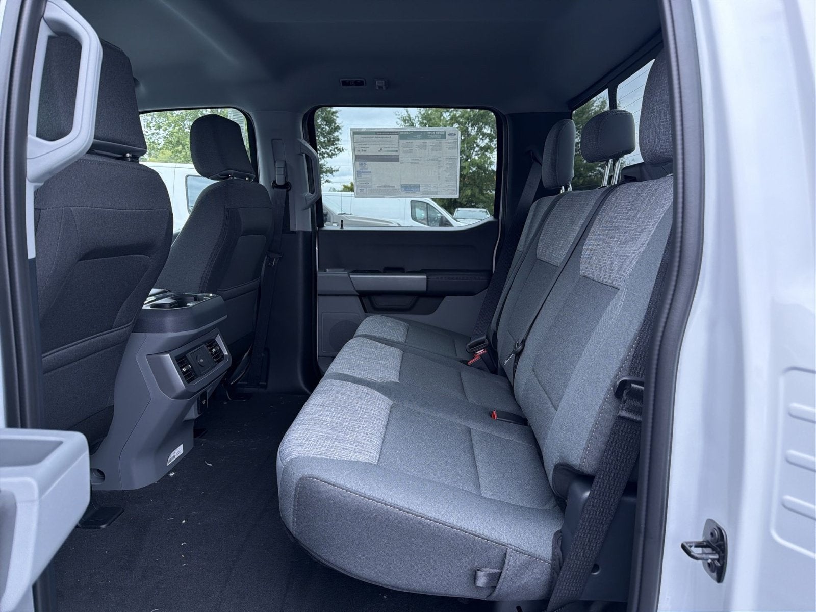 2027 Ford F-450SD XL