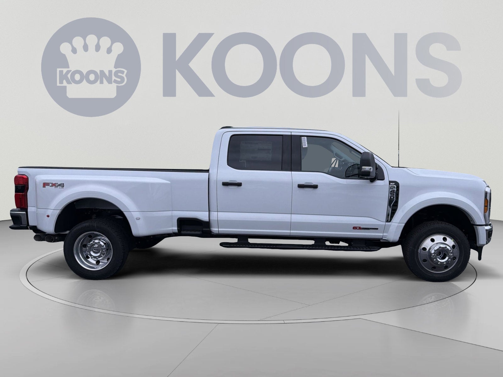 2027 Ford F-450SD XL