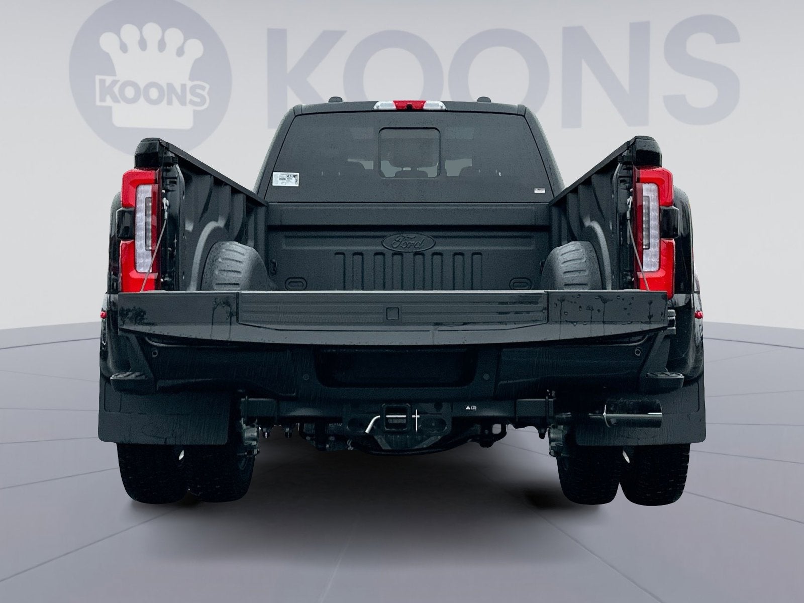 2026 Ford F-450SD Platinum