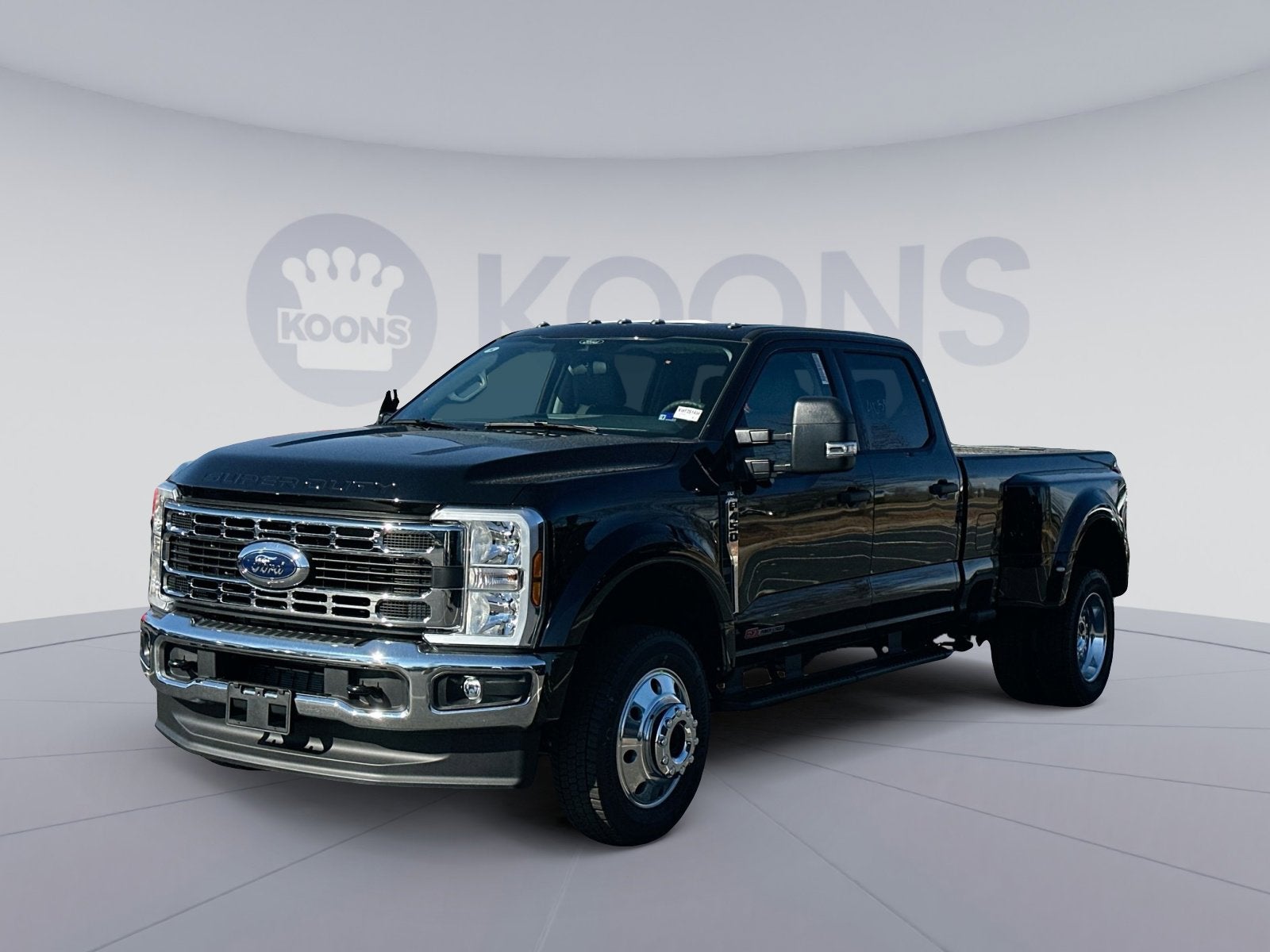 2026 Ford F-450SD XLT