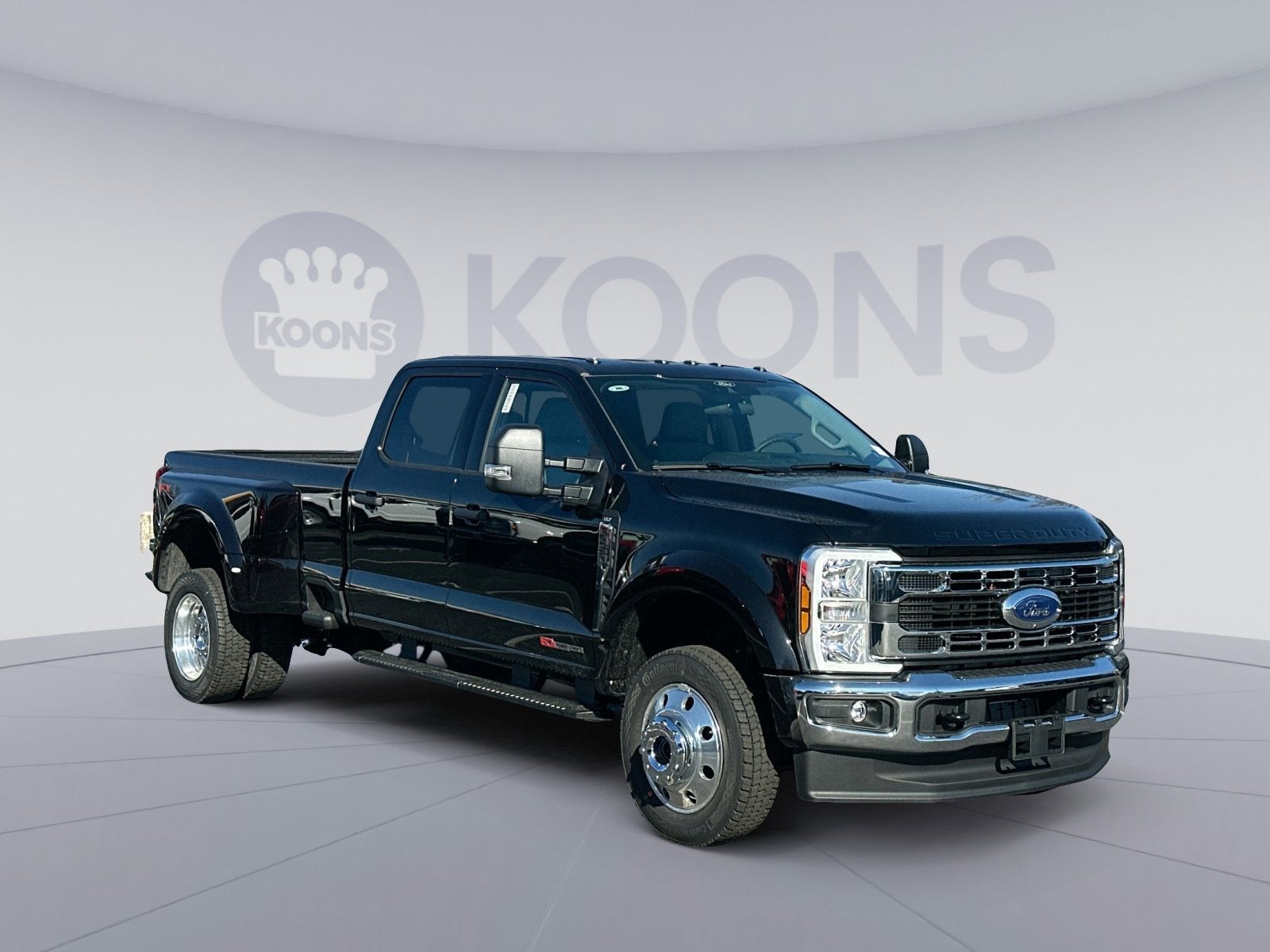2026 Ford F-450SD XLT