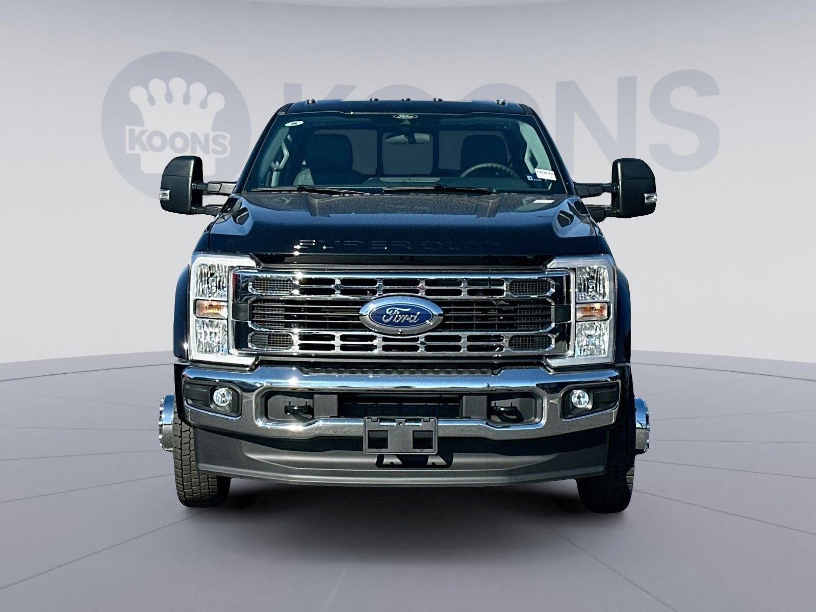 2026 Ford F-450SD XLT