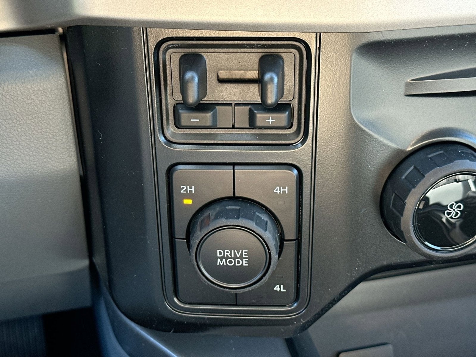 2026 Ford F-450SD XLT