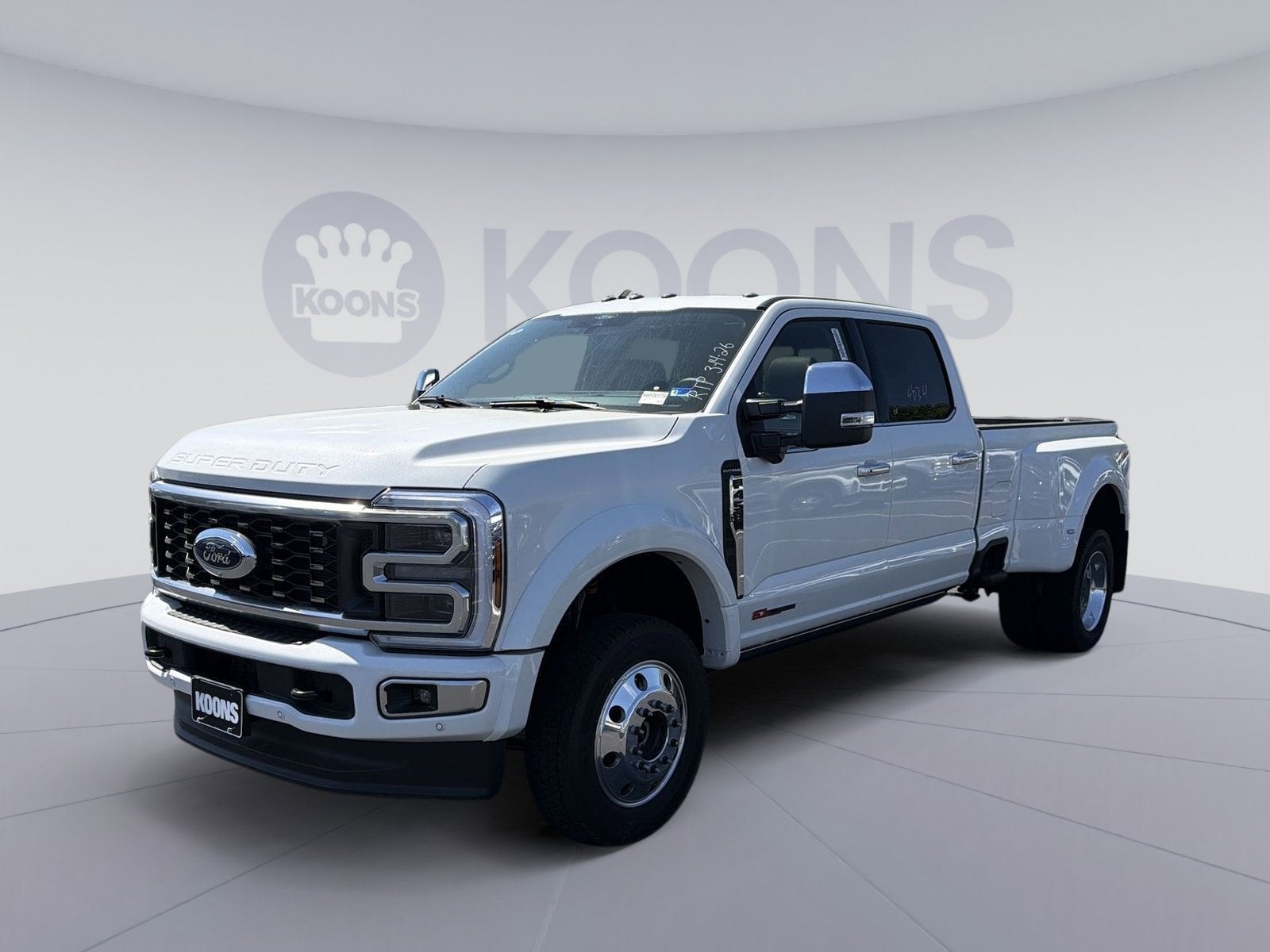 2026 Ford F-450SD Platinum