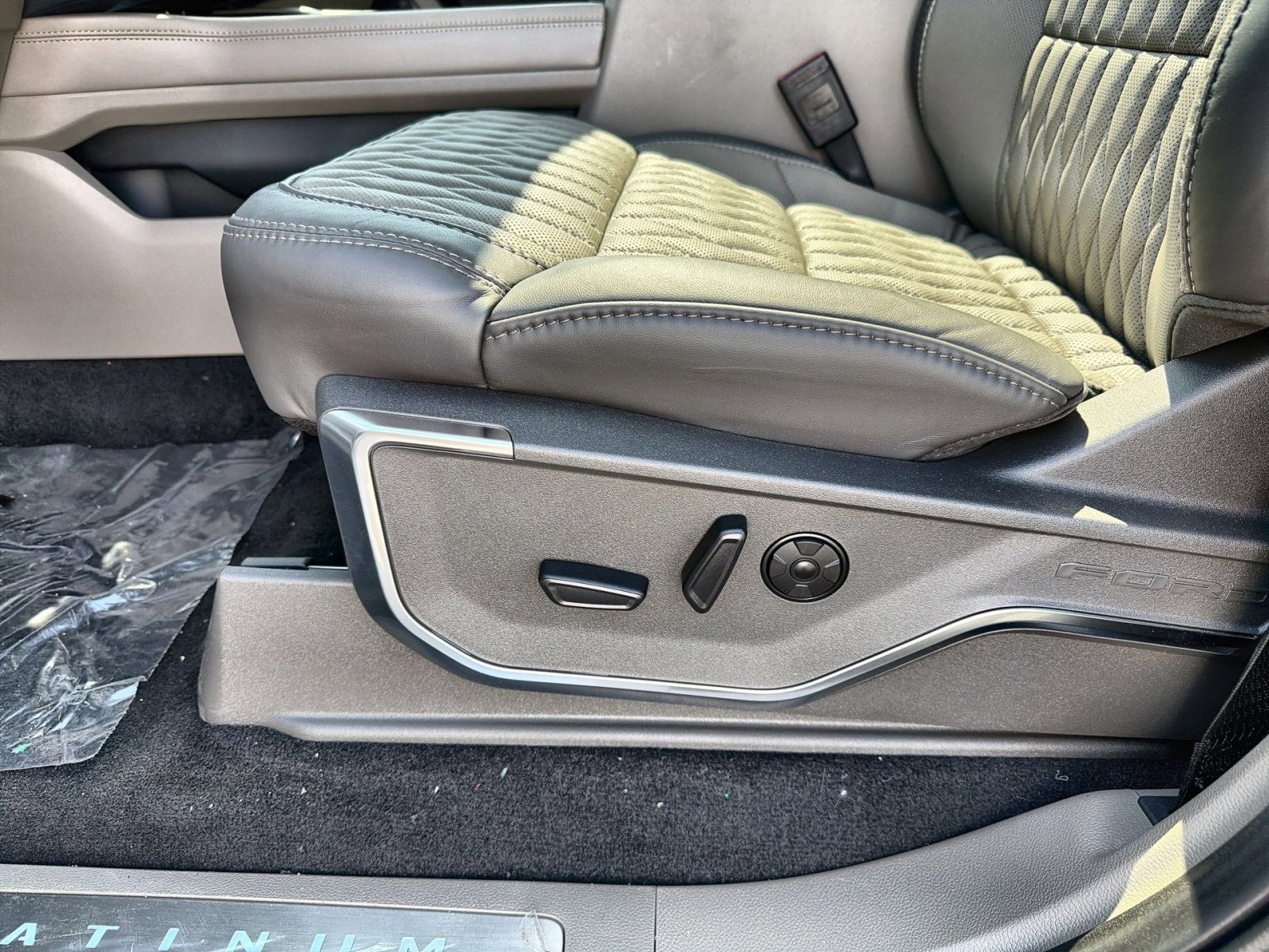 2026 Ford F-450SD Platinum