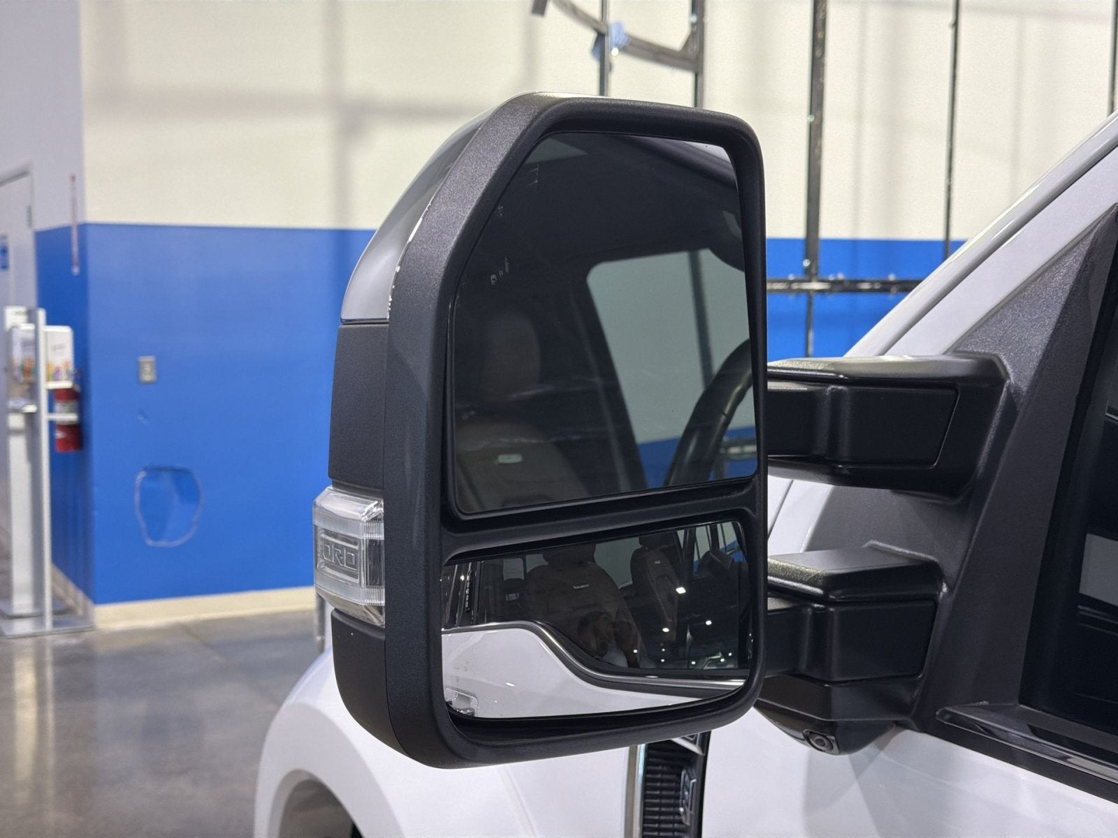 2022 Ford F-450SD Platinum