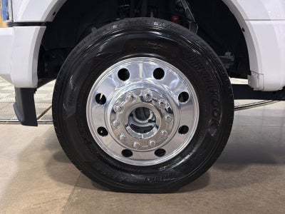 2022 Ford F-450SD Platinum