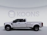 2022 Ford F-450SD Platinum