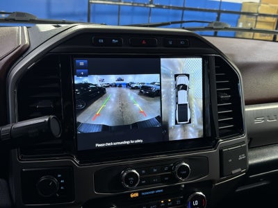 2022 Ford F-450SD Platinum