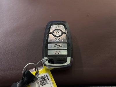 2022 Ford F-450SD Platinum