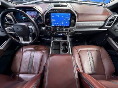 2022 Ford F-450SD Platinum