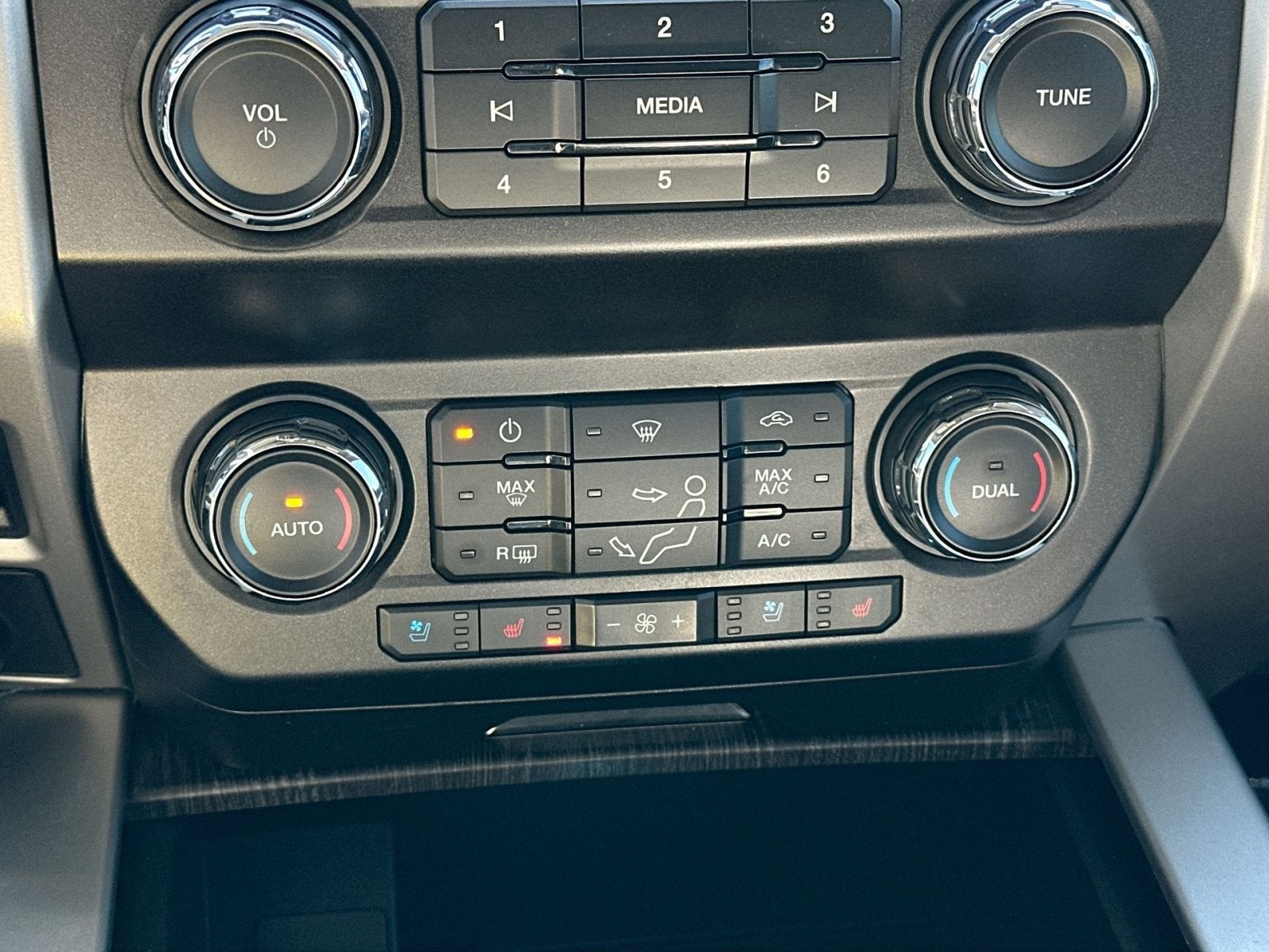 2021 Ford F-450SD Lariat