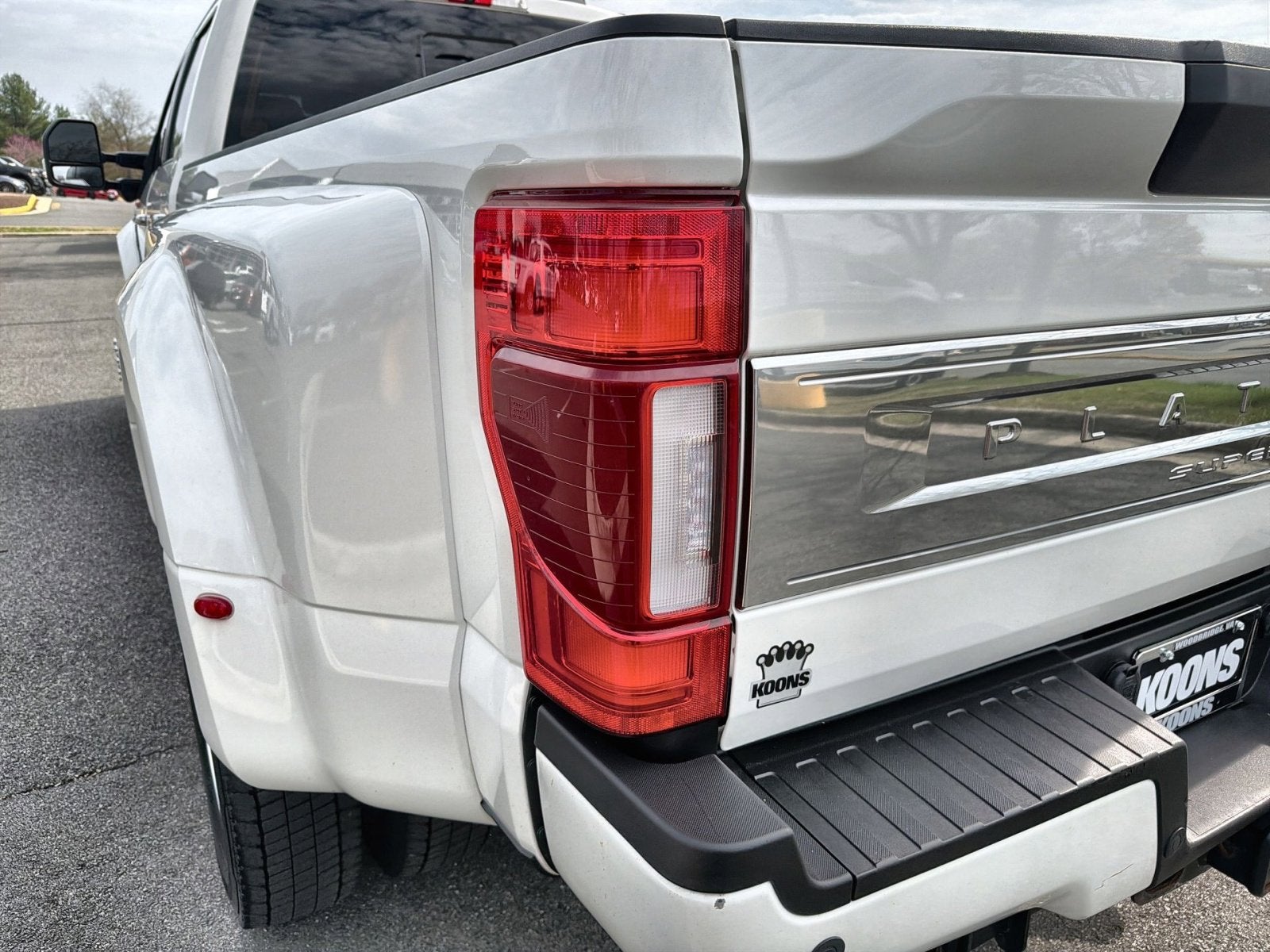 2022 Ford F-450SD Platinum