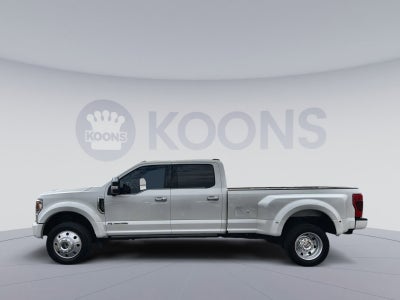 2022 Ford F-450SD Platinum