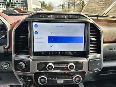 2022 Ford F-450SD Platinum