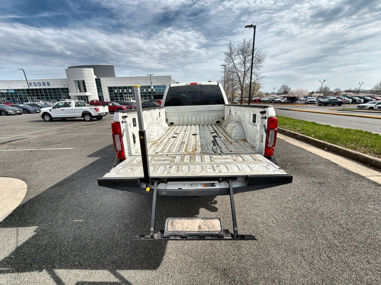 2022 Ford F-450SD Platinum