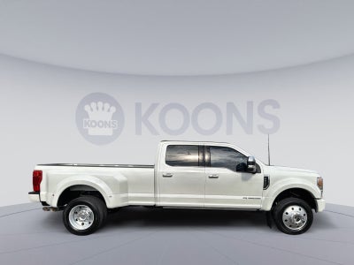2022 Ford F-450SD Platinum