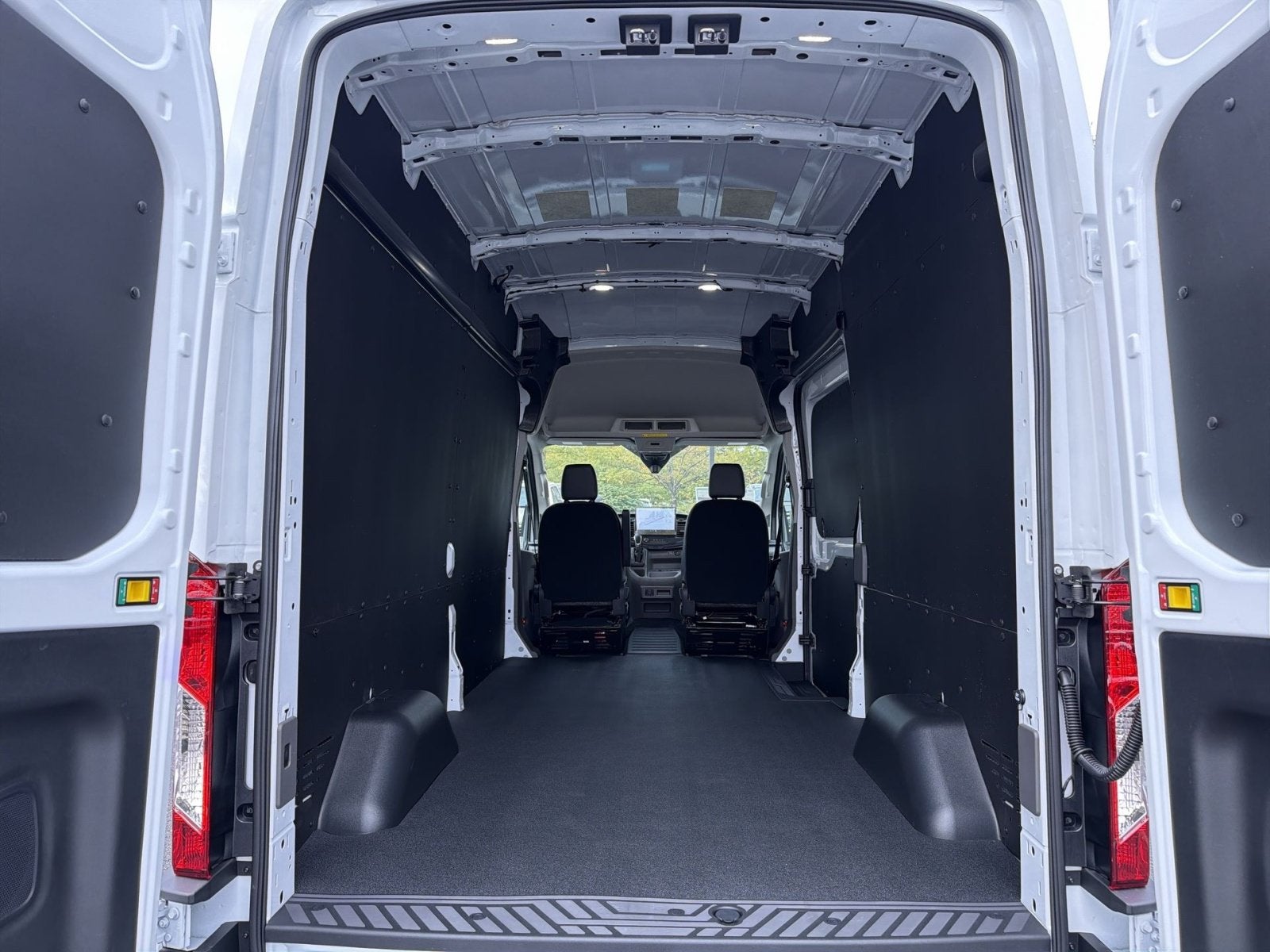 2027 Ford Transit-350 Base