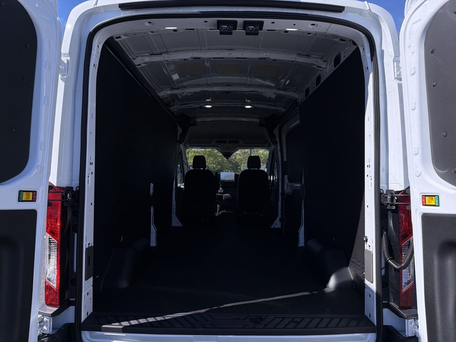 2027 Ford Transit-250 Base
