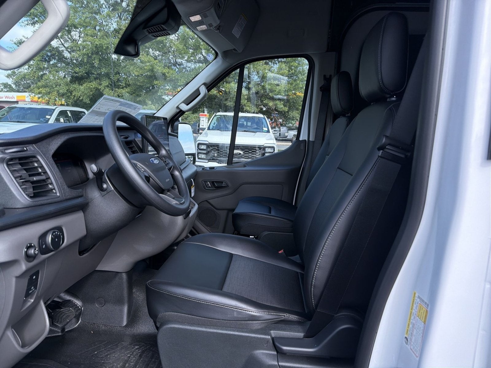 2027 Ford Transit-250 Base