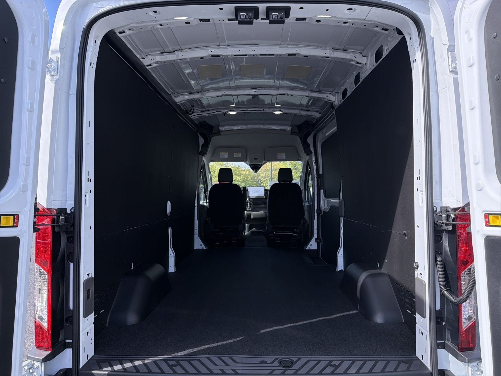 2027 Ford Transit-250 Base