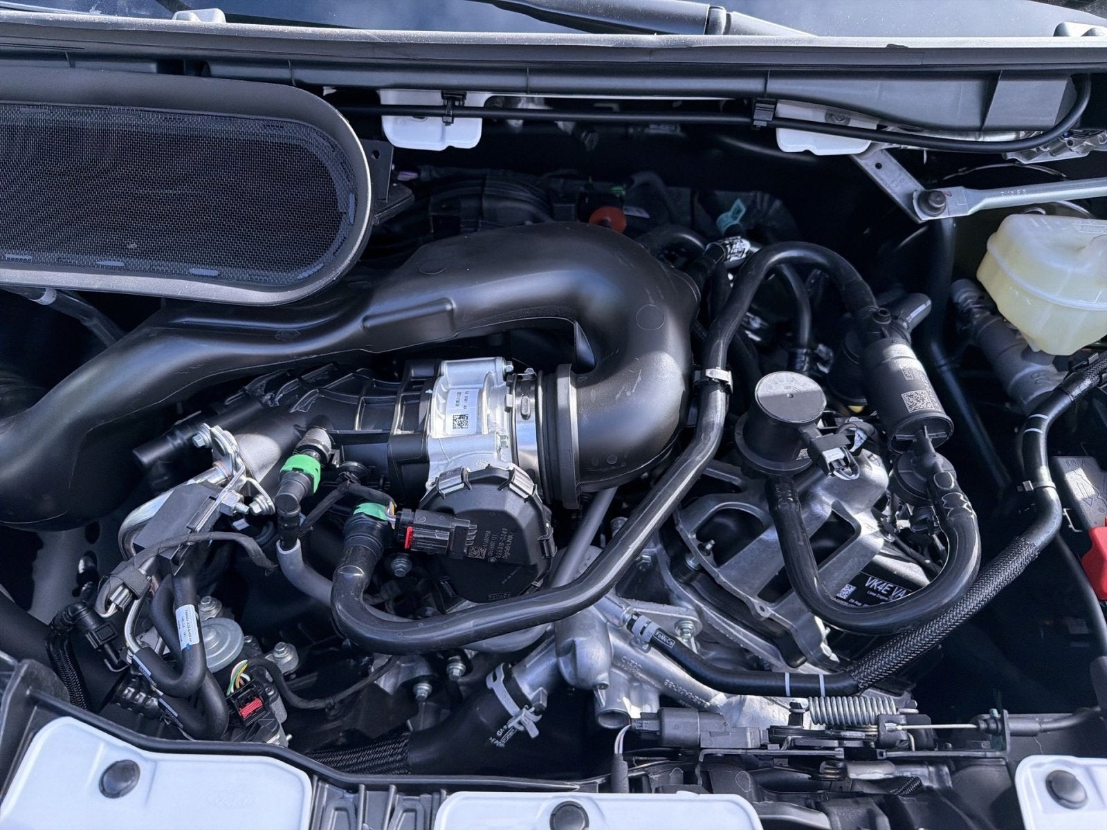 2027 Ford Transit-250 Base