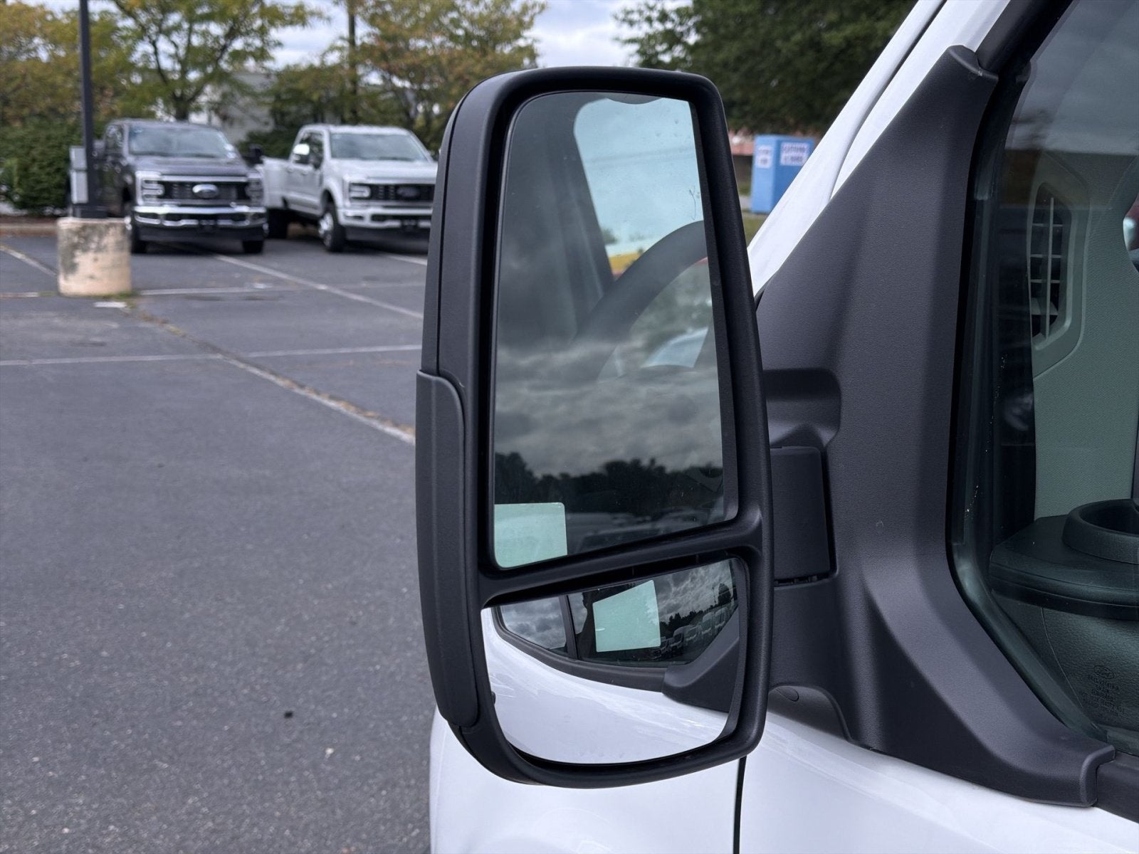 2027 Ford Transit-250 Base