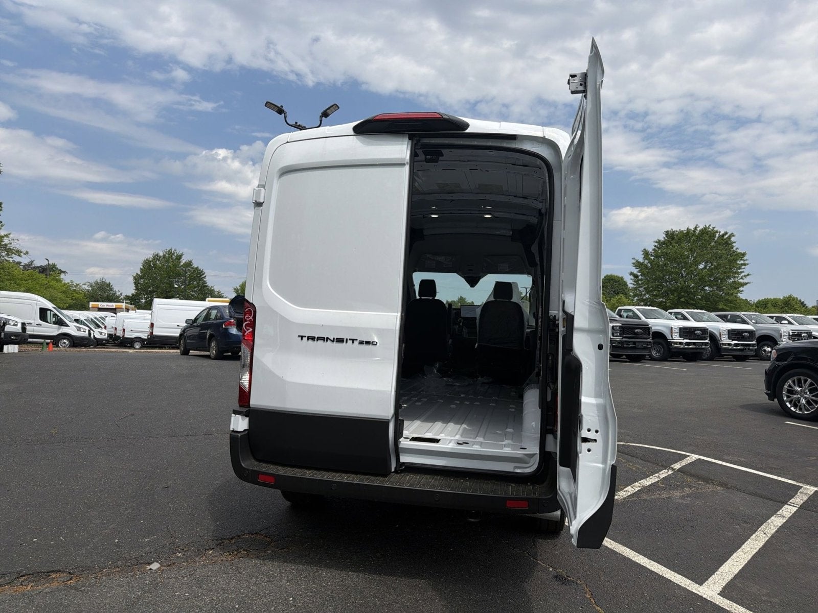 2026 Ford Transit-250 Base