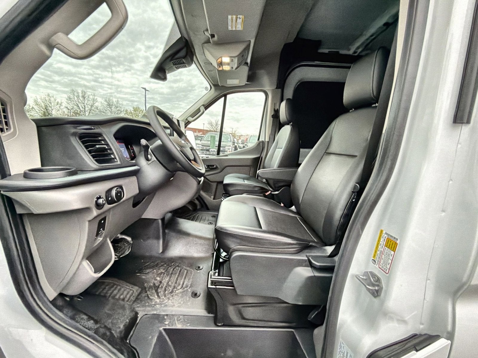 2026 Ford Transit-250 Base