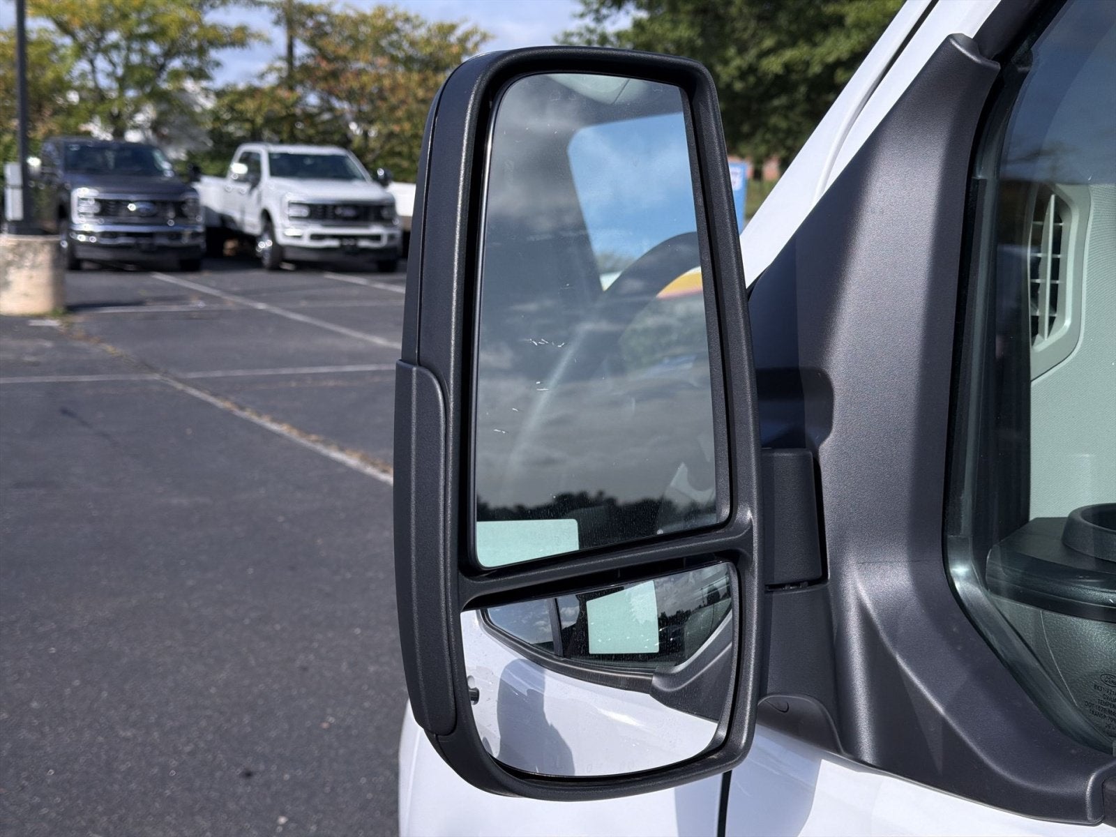 2027 Ford Transit-250 Base