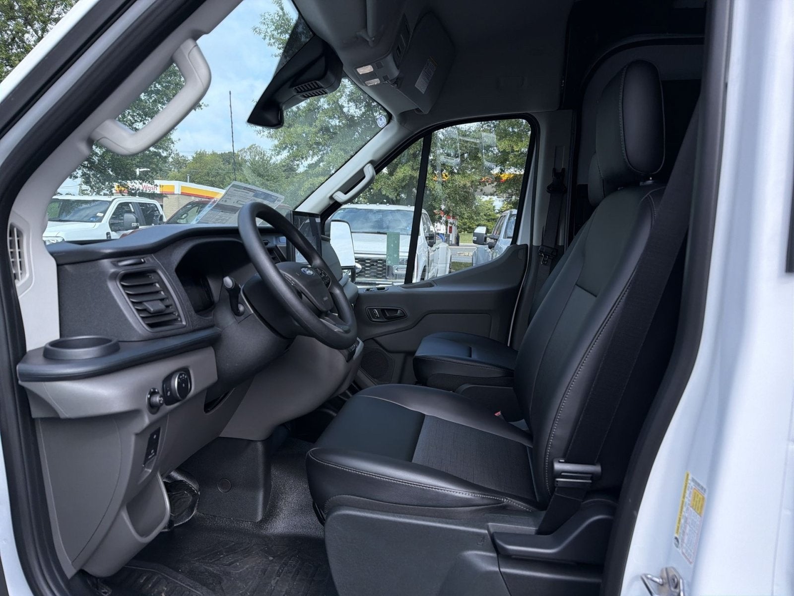 2027 Ford Transit-250 Base