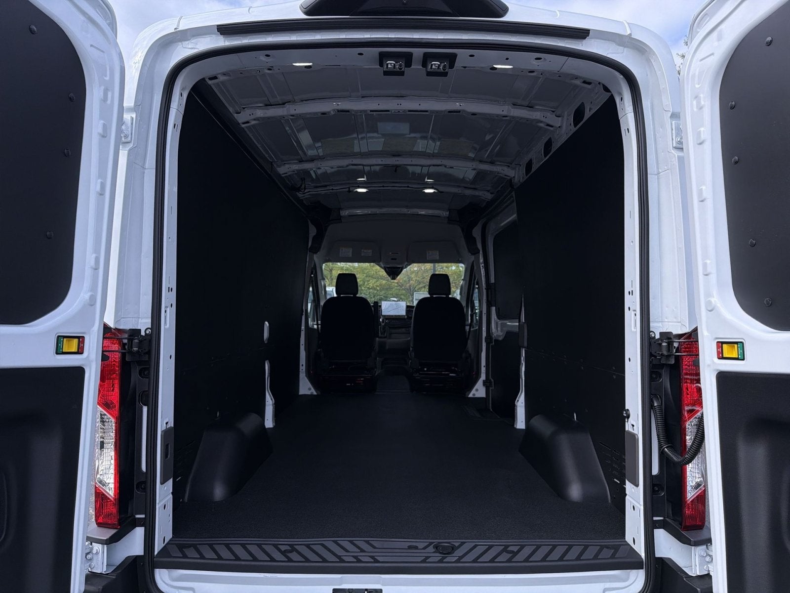2027 Ford Transit-250 Base