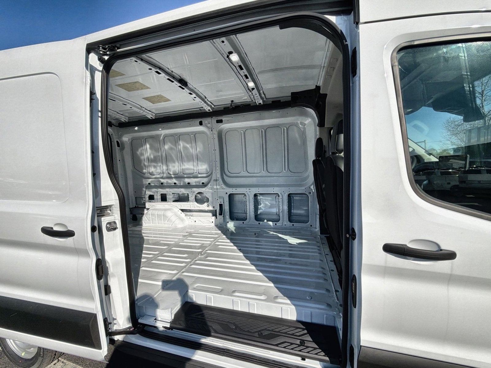 2026 Ford Transit-250 Base