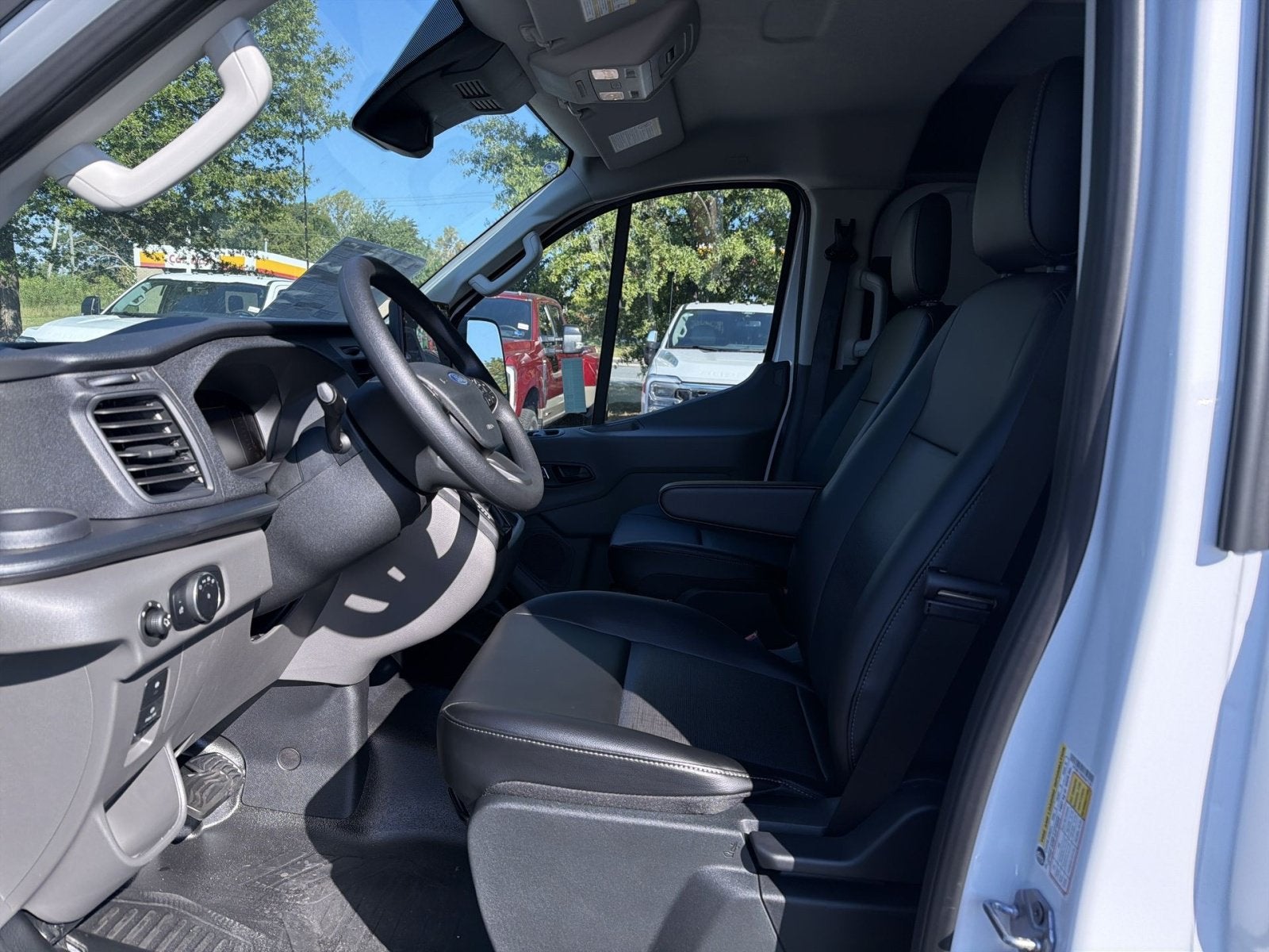 2027 Ford Transit-250 Base