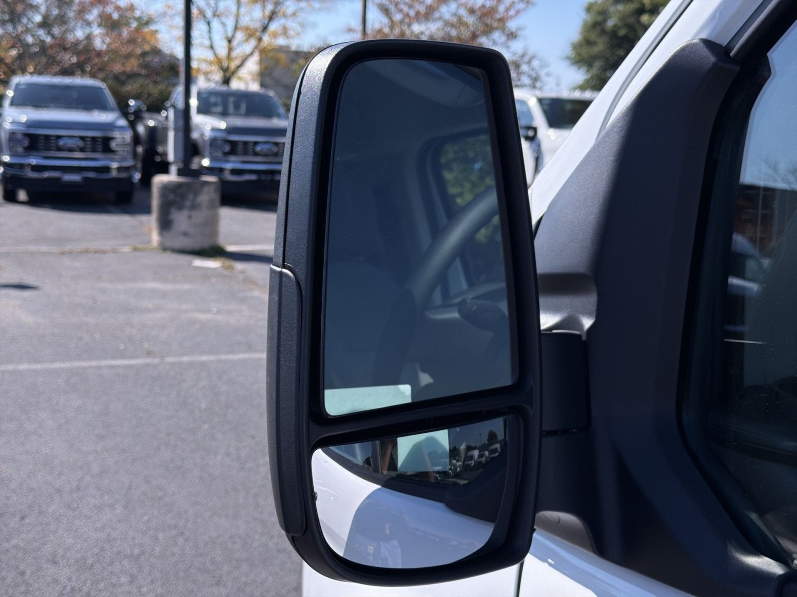 2027 Ford Transit-250 Base