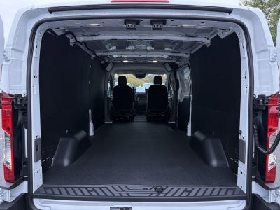 2027 Ford Transit-250 Base