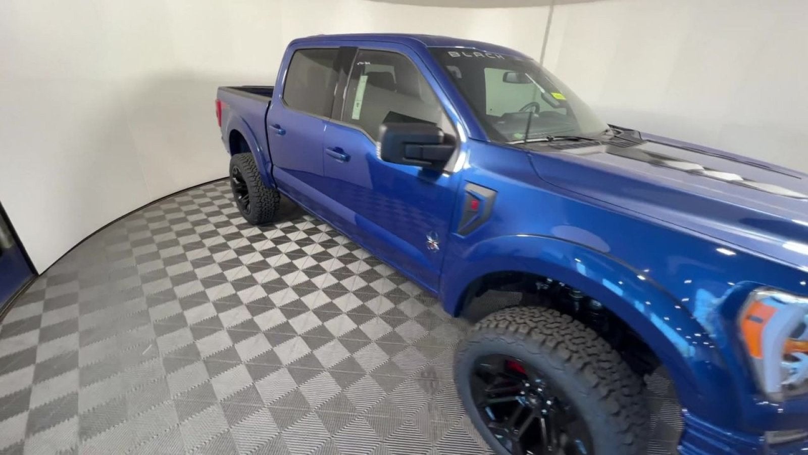 2022 Ford F-150 XLT Black Widow