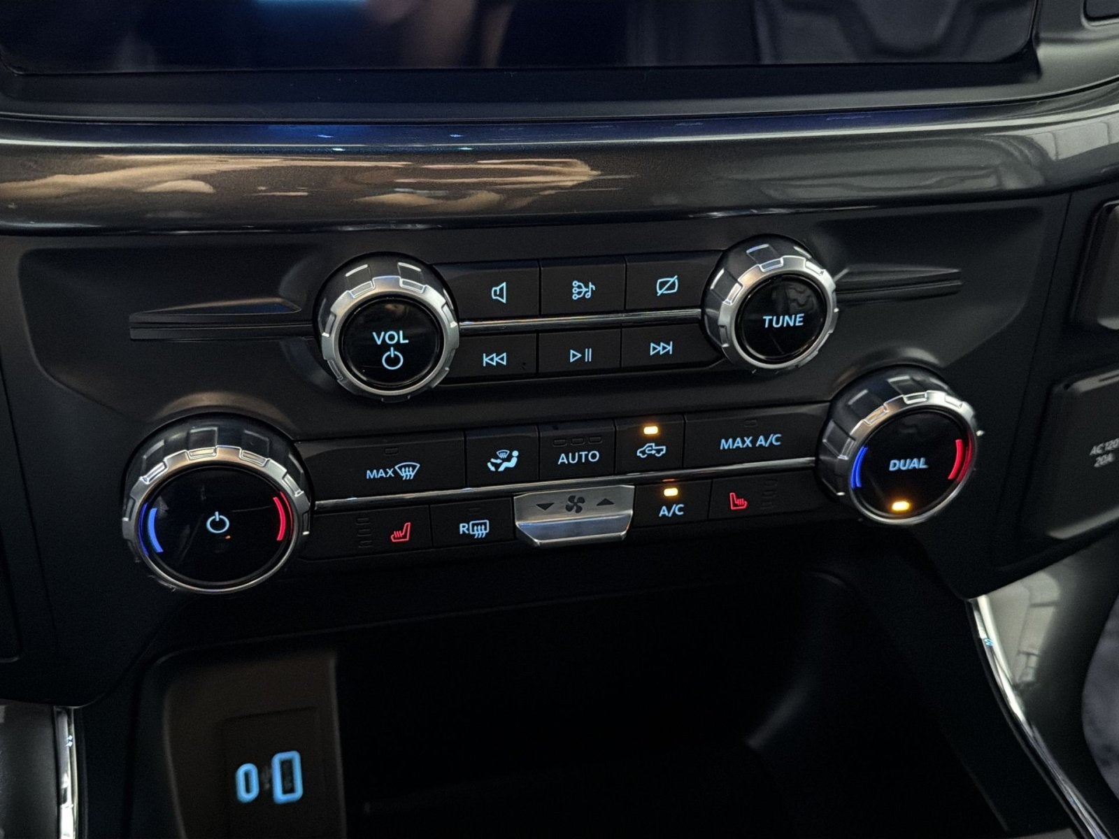 2022 Ford F-150 XLT Black Widow