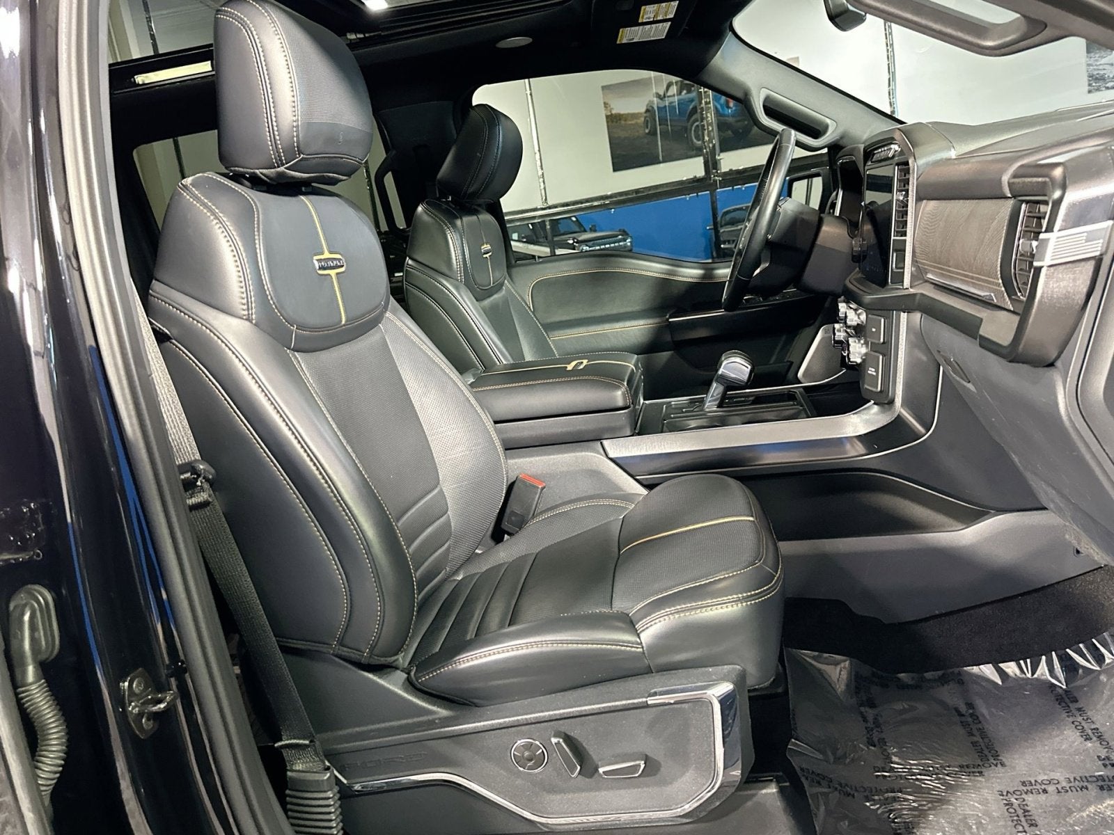 2022 Ford F-150 Platinum