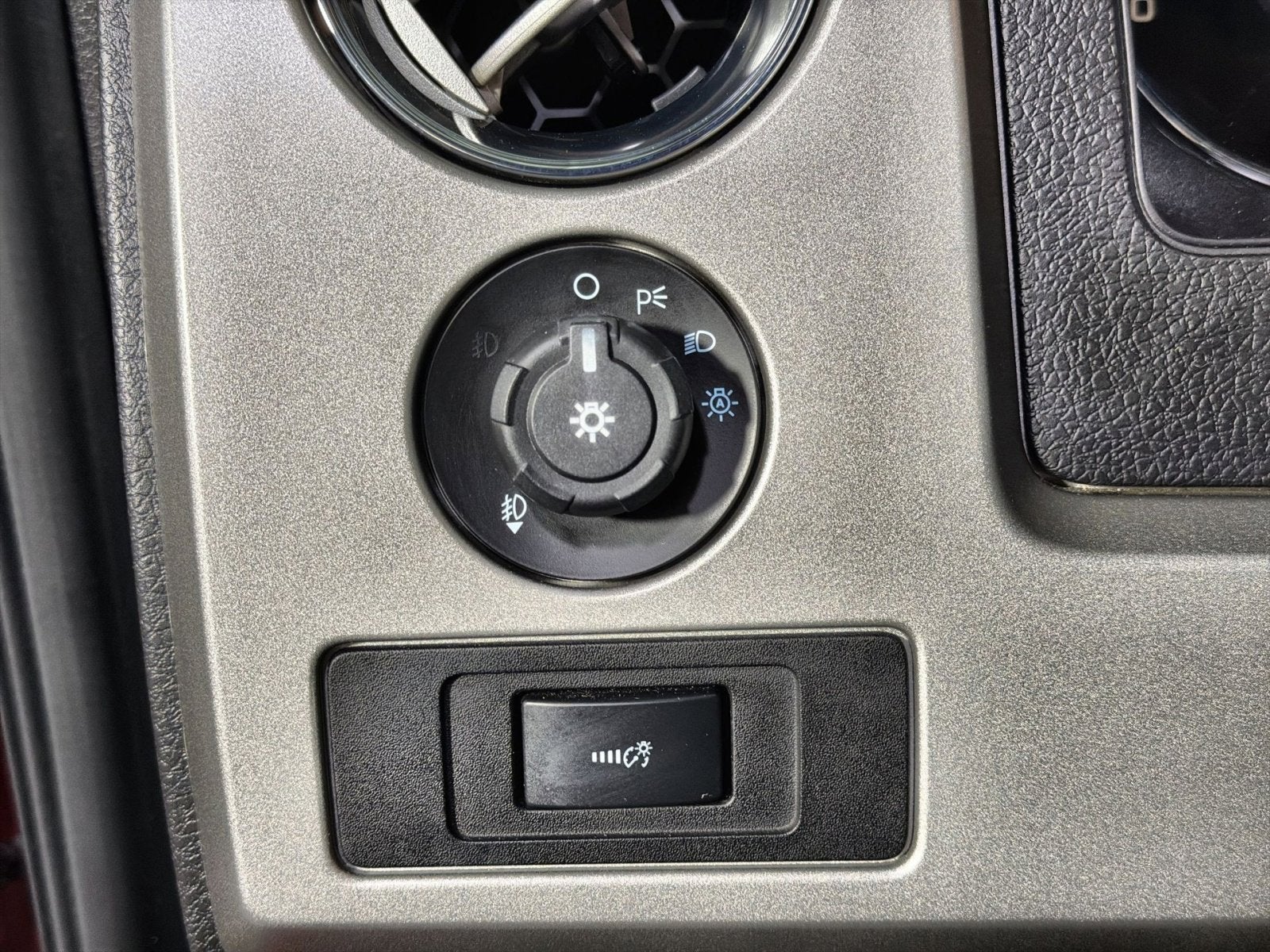 2012 Ford F-150 Lariat