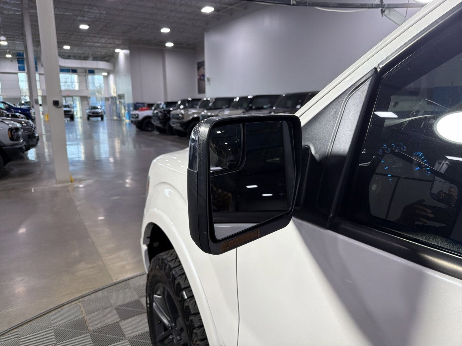 2014 Ford F-150 Platinum