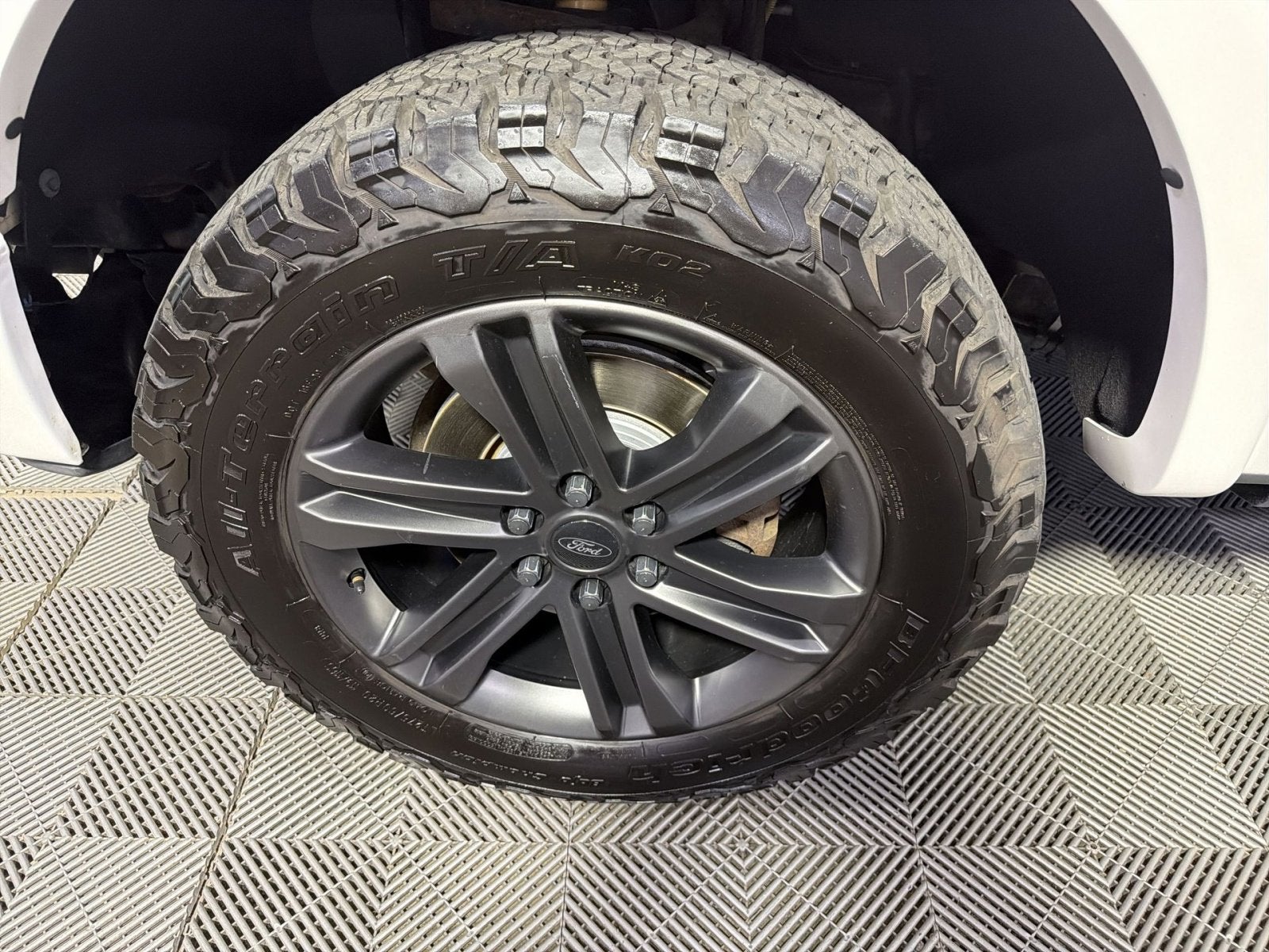 2014 Ford F-150 Platinum