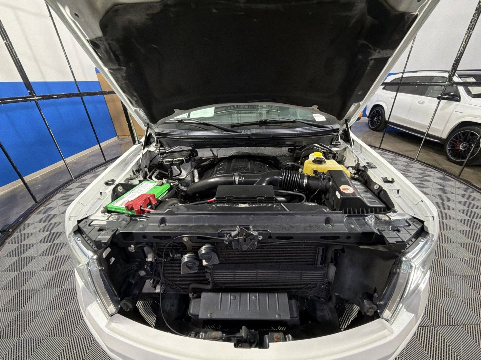 2014 Ford F-150 Platinum