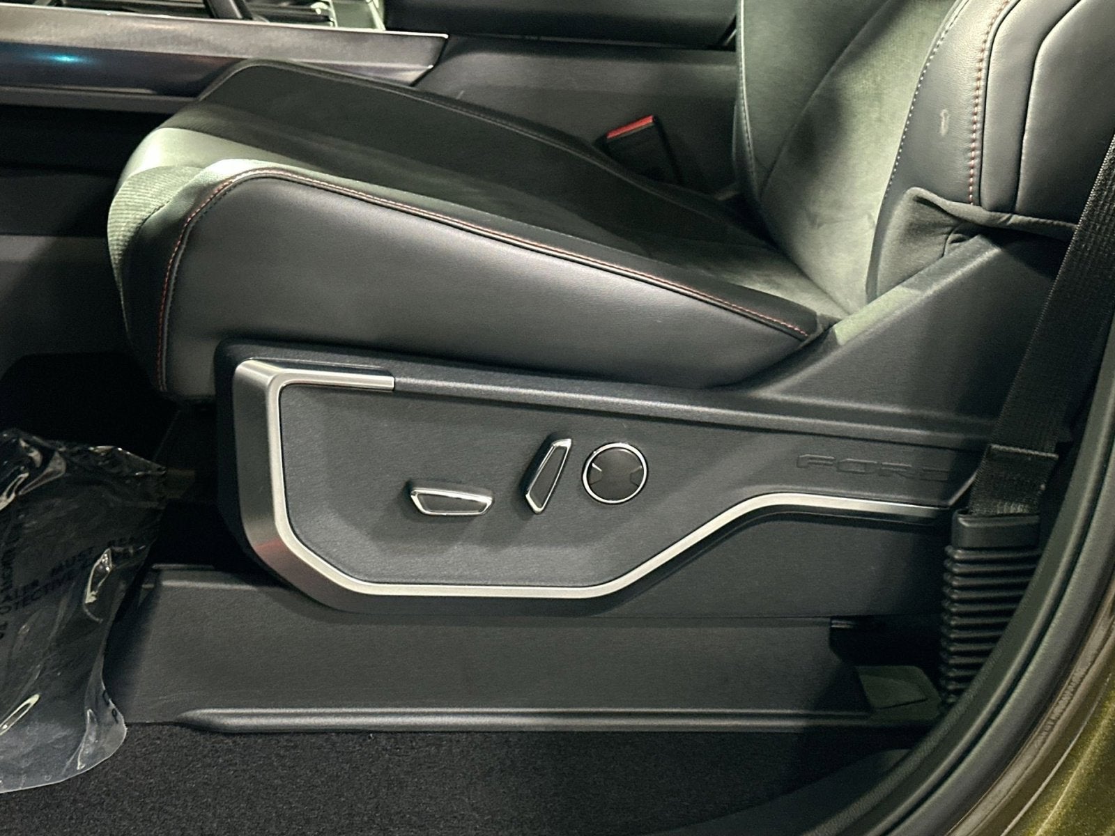 2025 Ford F-150 Raptor R