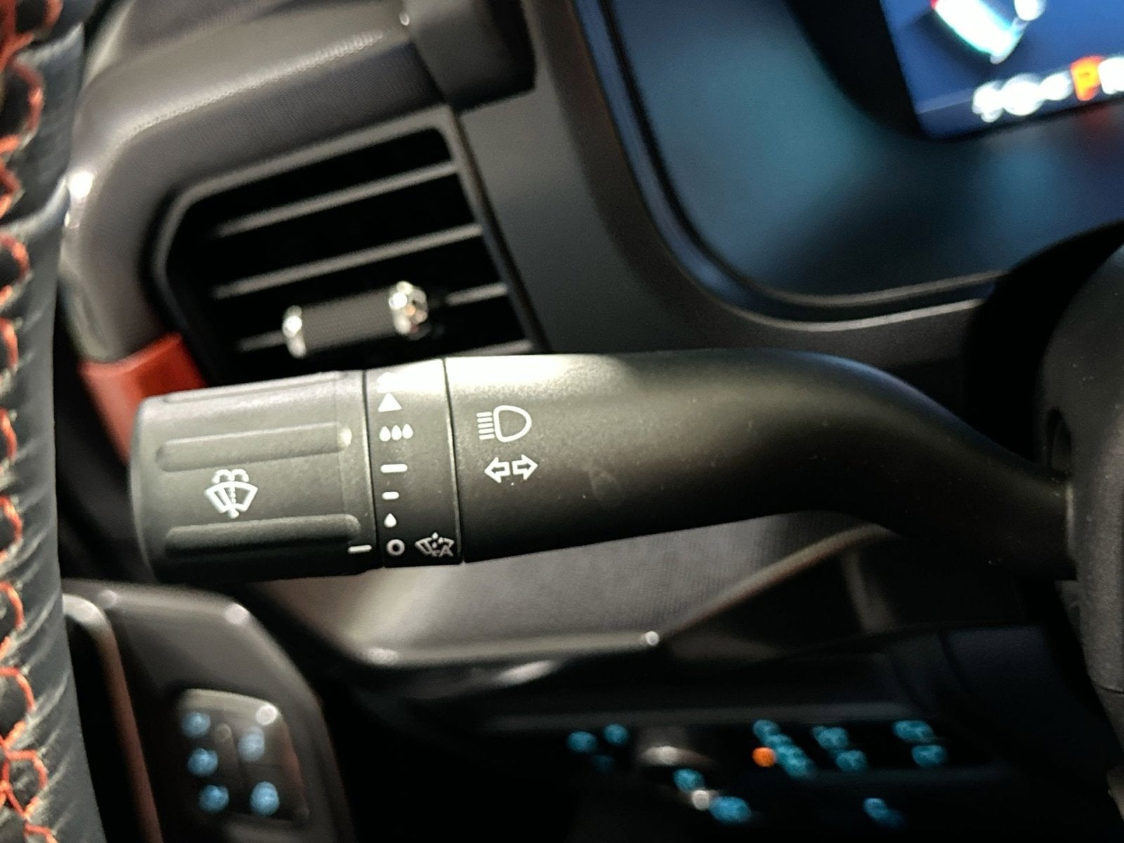 2025 Ford F-150 Raptor R