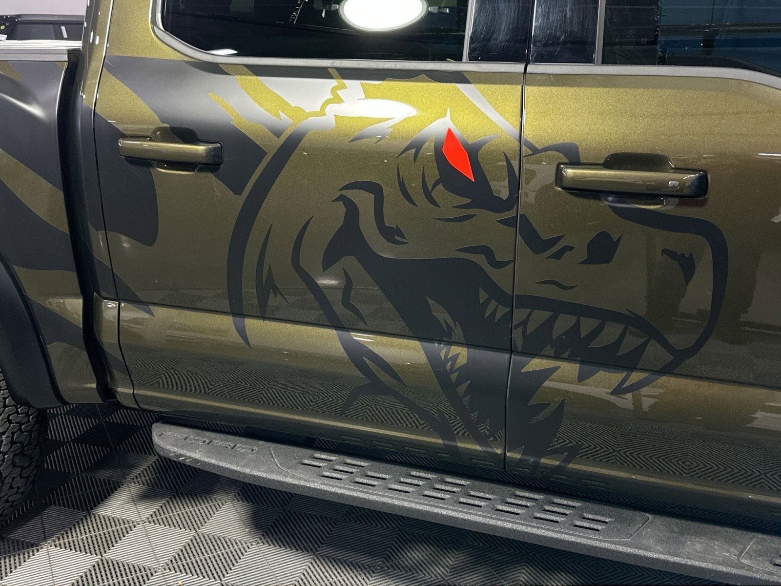 2025 Ford F-150 Raptor R