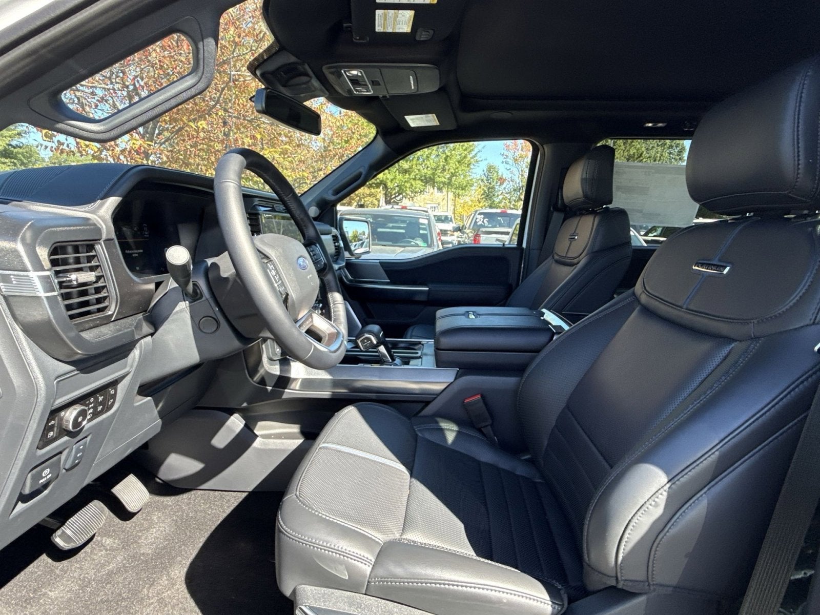 2025 Ford F-150 Platinum