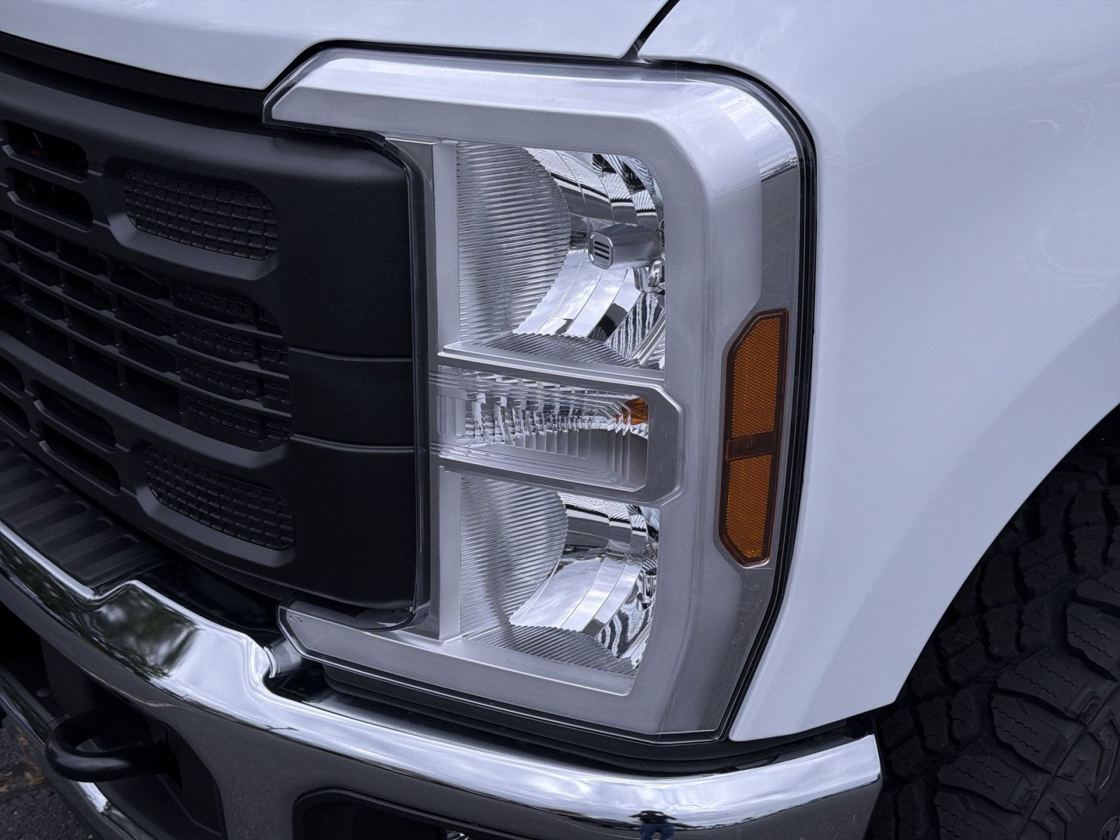 2027 Ford F-350SD XL