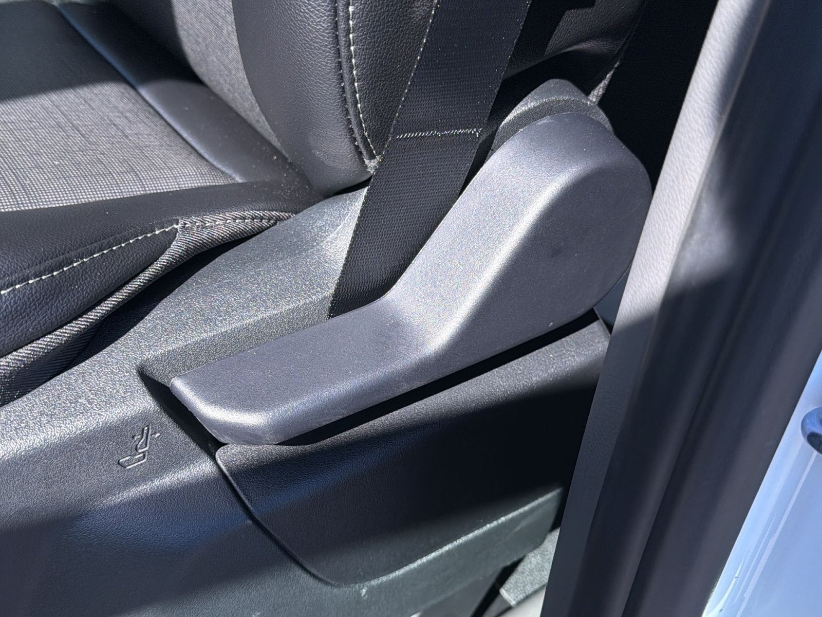 2027 Ford Transit-150 Base